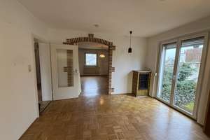 Rohdiamant in Eisingen: Einfamilienhaus in guter Lage mit Entwicklungspotenzial – Die vollständige Adresse der Immobilie erhältst du vom Anbieter., 97249 Eisingen – Vorschaubild 27