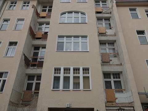 4 Raumwohnung In Zentraler Lage Sucht Neuen Mieter