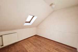 Charmantes Reihenmittelhaus in beliebter Lage mit Balkon, Garten und Garage – Nürnberg – Vorschaubild 19