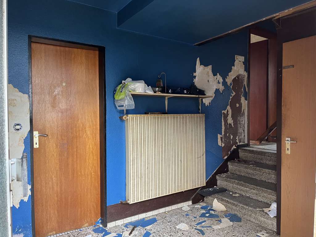 Immobilie in Bad Nauheim - Charmantes Einfamilienhaus mit 650m² Grundstück – Sanierungsobjekt mit viel Potenzial - Bild 0