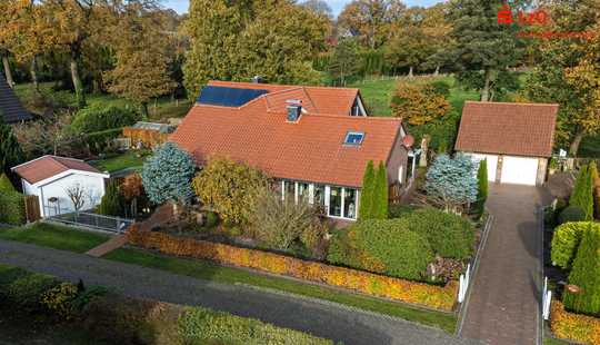 Bild von Modernes Mehrgenerationenhaus mit Einliegerwohnung