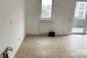 Wohnen auf 2 Ebenen° 5 Zimmer-Maisonette + Balkon, modernes Bad mit Wanne und Dusche, Gäste-WC – 33604 Mitte, Bielefeld – Vorschaubild 5