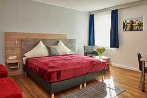 Restaurant + Biergarten + Hotel – München – Vorschaubild 2