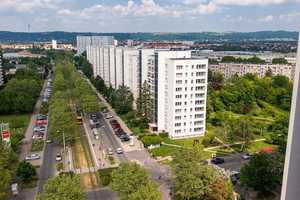 Property thumbnail 2