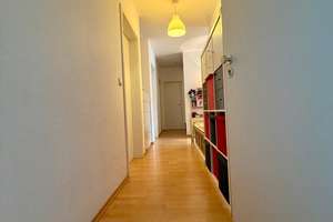 Elegante 3-Zimmer-Wohnung mit Balkon im 1. OG in TOP Wohnlage, Saarbrücken Rotenbühl, Küche – Auf der Schlecht 9, 66123 St. Johann, Saarbrücken – Vorschaubild 7