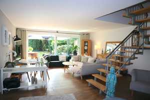PROVISIONSFREI - TOP-LAGE - TOP-Zustand, BJ. 2003, 4 ZIMMER, TAGESLICHTBAD aus 2016, GARTEN, GARAGE! – Neuss (Rhein-Kreis) – Vorschaubild 2