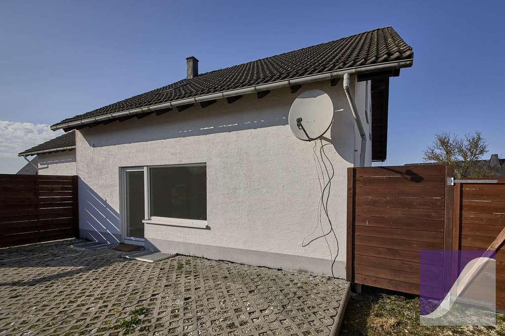 Immobilie in Morbach - Morbach: Einfamilienhaus mit Einliegerwohnung und Garten - Bild 4