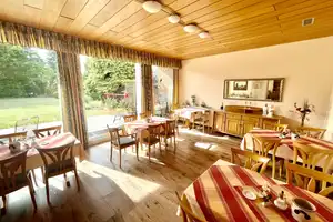 Hotel/ Appartementhaus/ Büro/ Praxis/ Altenpflege im Wesertal – Jahnweg 1a, 37688 Höxter (Kreis) – Vorschaubild 12