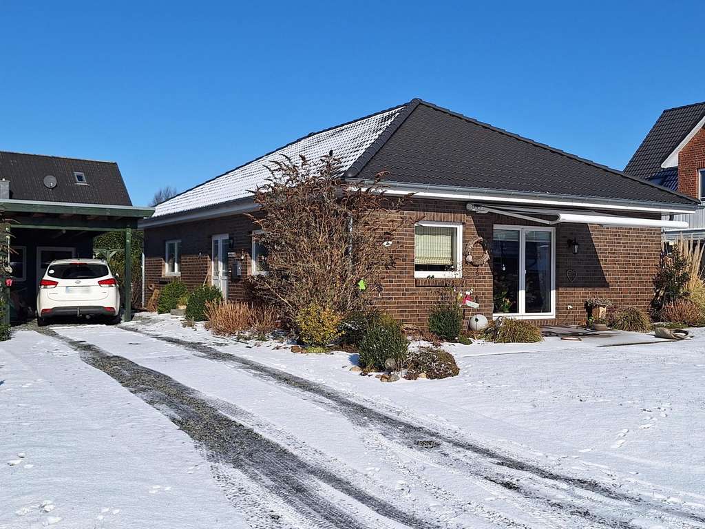 Immobilie in Fedderingen - Modernes Wohnglück auf einer Ebene – Lichtdurchfluteter Bungalow in Top-Lage - Bild 1