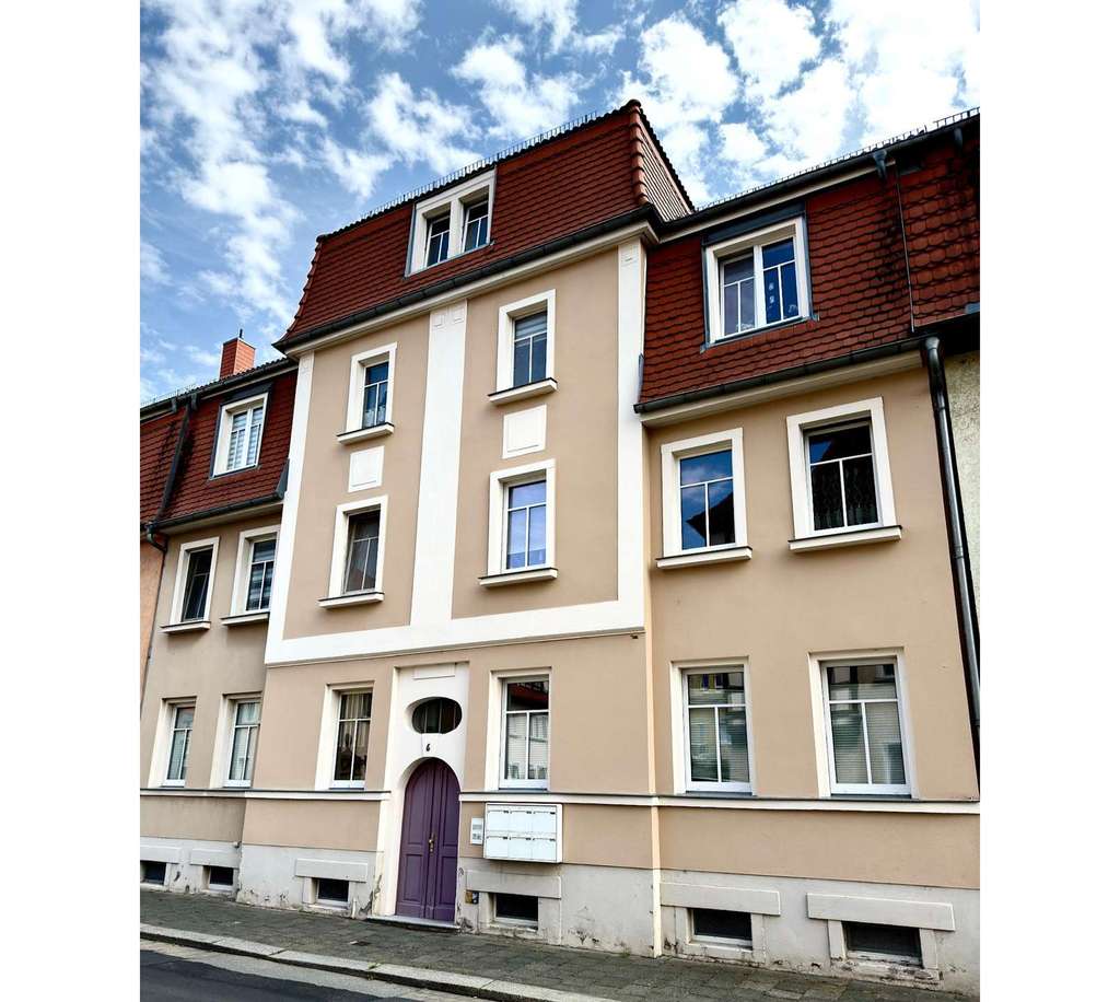 Immobilie in Riesa - Lukrative Kapitalanlage mit 5,7 % Bruttomietrendite - Mehrfamilienhaus in Riesa mit sechs Parteien! - Bild 0