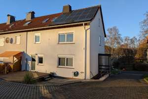 /// 1- 2 Familienhaus in beliebter Lage von Niederkaufungen - modernisiert, gepflegt &amp; vielsei – Die vollständige Adresse der Immobilie erhältst du vom Anbieter., 34260 Kaufungen – Vorschaubild 2