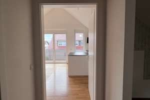 4 Zimmer Dachwohnung mit EBK und Westbalkon