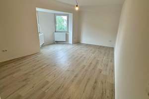 Großzügige 4-Zimmer-Wohnung mit ca. 135 m², Balkon, 2 Bädern, Aufzug und Garage in Düsseldorf-Bilk – 40223 Bilk, Düsseldorf – Vorschaubild 17