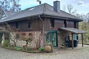 Idyllisches Haus auf ruhiger Hofanlage – Kreizhof 1, 53804 Much – Vorschaubild 1