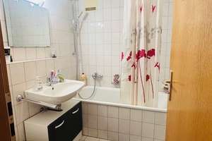 Moderne 1,5-Zimmer-Wohnung mit Balkon und Tiefgaragenstellplatz – Die vollständige Adresse der Immobilie erhältst du vom Anbieter., 78467 Fürstenberg, Konstanz – Vorschaubild 5
