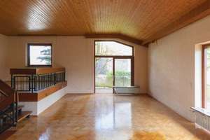 Ein Familien Haus mit Garten – Ihr neues Zuhause in Bleidenstadt – Die vollständige Adresse der Immobilie erhältst du vom Anbieter., 65232 Taunusstein – Vorschaubild 1