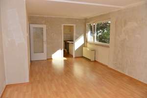 Sonnige 3-Zimmer-Wohnung mit Terrasse in Stuttgart-Hedelfingen – 70329 Hedelfingen (Ortsteil), Stuttgart – Vorschaubild 4
