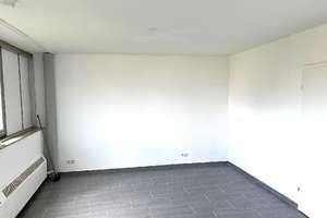 Köln zentral modernisiertes Apartment 2.OG Wannenbad neue Pantryküche Pool u.Saunanutzung ab 01.07. – Die vollständige Adresse der Immobilie erhältst du vom Anbieter., 50823 Neuehrenfeld, Köln – Vorschaubild 4