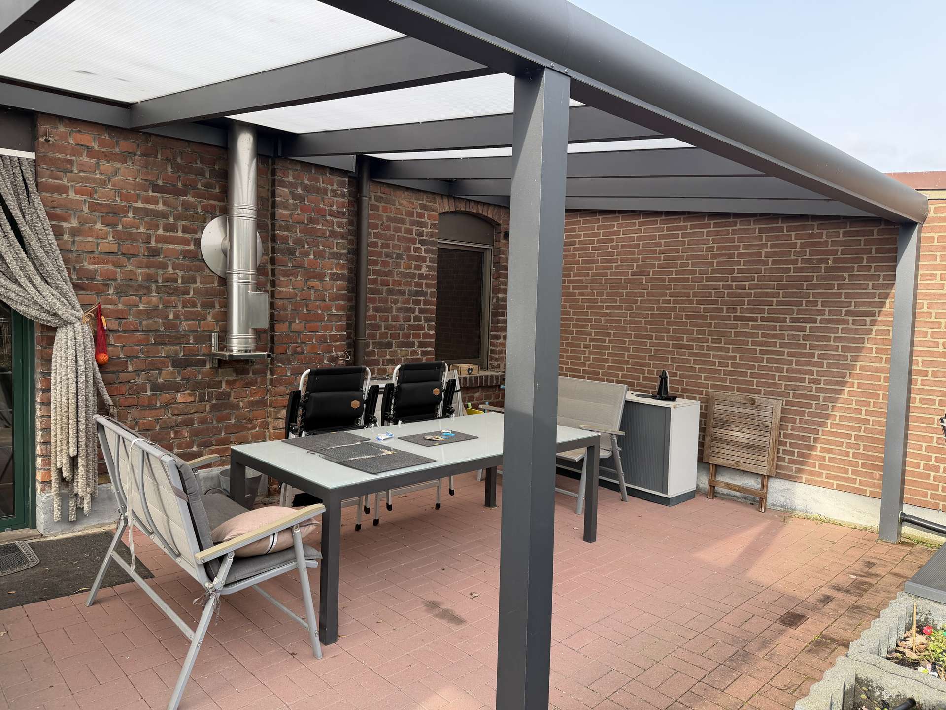 Immobilie in Schermbeck - Stilvoll modernisiertes Einfamilienhaus mit separatem Praxisbereich und großem Garten! - Bild 17