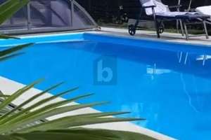 WOHNEN & VERMIETEN MIT GARTEN UND POOL