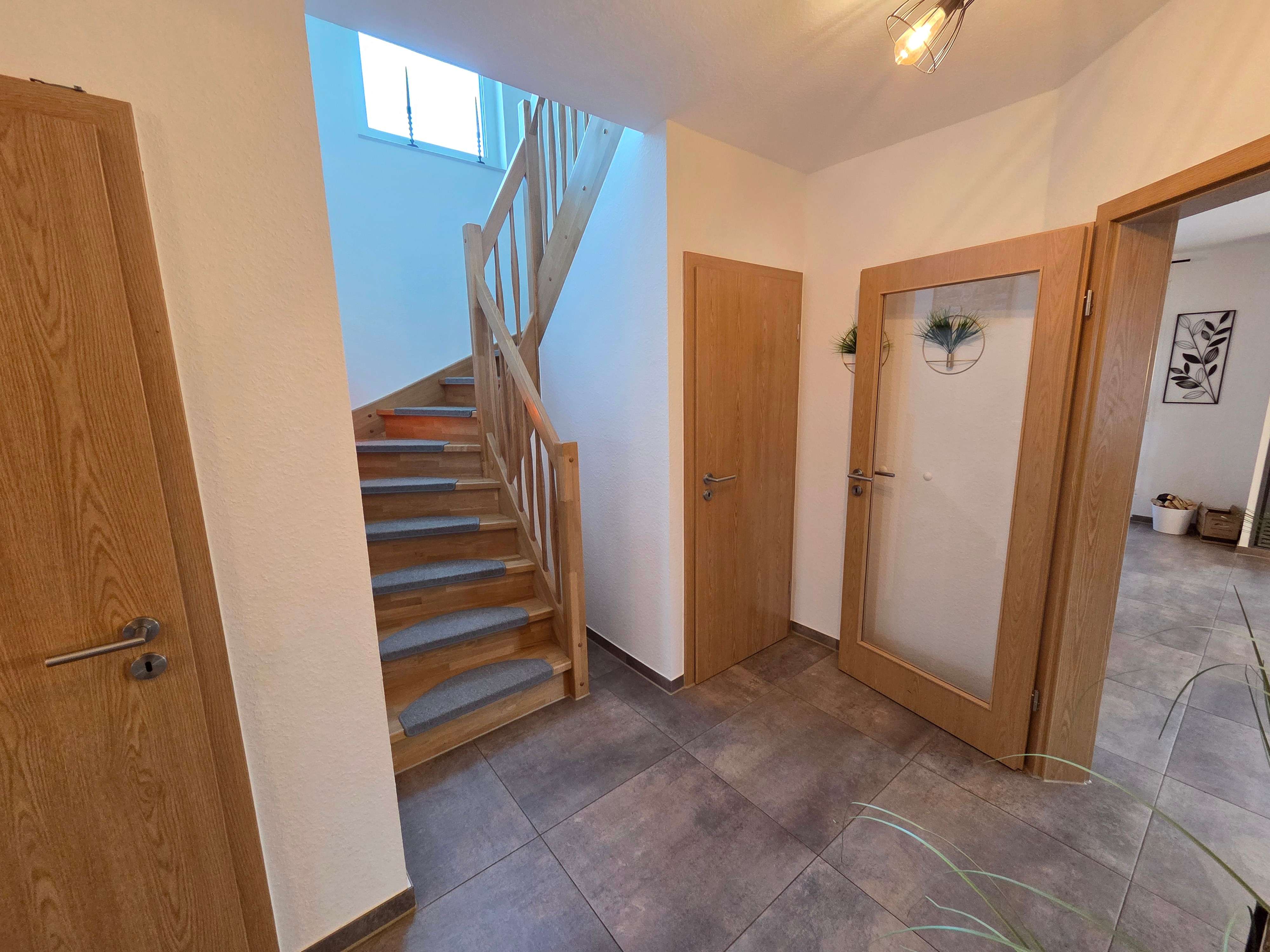 Immobilie in Görgeshausen - Von RTI: Modernes KFW-55 Effizienzhaus mit PV-Anlage & niedrigen Energiekosten in Görgeshausen! - Bild 8