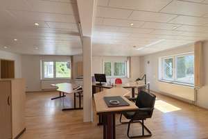 Großes Wohnhaus Energieklasse A für 1-3 Parteien oder Büro, Wintergarten, Garagen in Bebra – 36179 Bebra – Vorschaubild 30