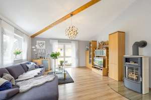 Modernes Wohnhaus mit Einliegerwohnung & Burgblick – vielseitig nutzbar in Top-Randlage – Die vollständige Adresse der Immobilie erhältst du vom Anbieter., 72379 Hechingen – Vorschaubild 2