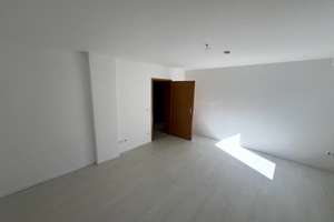 Helle, großzügige Wohnung mit viel Platz & Potenzial – zentral gelegen – Bernhardstr. 3, 47166 Neumühl, Duisburg – Vorschaubild 9