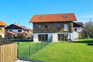 Wohnen mit Blick auf Herzogstand. Energieeffiziente, Naturnahe Doppelhaushälfte mit großem Garten – Garmisch-Partenkirchen (Kreis) – Vorschaubild 9