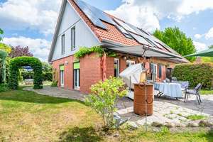 Familienglück: Traumhaftes Einfamilienhaus mit herrlichem Garten und erstklassiger Ausstattung – Die vollständige Adresse der Immobilie erhältst du vom Anbieter., 23560 Sankt Jürgen, Lübeck – Vorschaubild 18