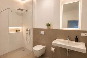 Haus im Haus., eig. Eingang, Gesamtfläche 255,9 m² 5 Zi, 27m² Terrasse, Balkon, 2x TG-StPl, Keller – Die vollständige Adresse der Immobilie erhältst du vom Anbieter., 40221 Hamm, Düsseldorf – Vorschaubild 6