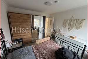 **huesch-immobilien.de**
Charmante 2-Zimmer-Dachgeschosswohnung in Essen-Bergerhausen – Die vollständige Adresse der Immobilie erhältst du vom Anbieter., 45136 Bergerhausen, Essen – Vorschaubild 10