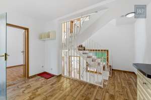 Wohnen mit Aussicht: Großzügiges Splitlevel-Haus mit Einliegerwohnung in Eppstein – Die vollständige Adresse der Immobilie erhältst du vom Anbieter., 65817 Eppstein – Vorschaubild 16