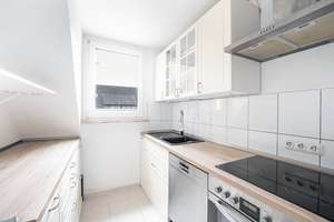 Helle und modern gestaltete 4-Zimmer-Dachgeschosswohnung in ruhiger Wohnlage – Auf dem Loh 15, 45289 Burgaltendorf, Essen – Vorschaubild 5