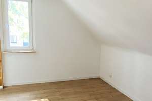 1,5 Zi.-Dachgeschosswohnung ab sofort! Fabriciusstraße! Bramfeld! – 22177 Bramfeld, Hamburg – Vorschaubild 8