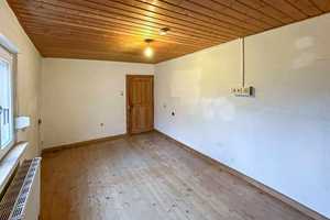 Wohnglück gestalten: EFH inkl. Nebengebäude und Scheune in naturnaher Lage – Bad Dürkheim (Kreis) – Vorschaubild 7