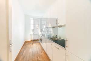 Außergewöhnliche 3 Zimmer Wohnung mit Work live Balance loft Studio im Herz Berlin – Joachimstraße 10, 10119 Mitte (Ortsteil), Berlin – Vorschaubild 8