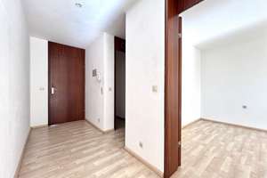 Gepflegte 2-Zimmer-Wohnung mit Aufzug, EBK, Balkon und TG-Stellplatz – Die vollständige Adresse der Immobilie erhältst du vom Anbieter., 73207 Plochingen – Vorschaubild 5