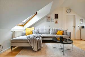 MÖBLIERT - City Life -  Moderne  exklusive Wohnung in Top Location im Heusteigviertel – Die vollständige Adresse der Immobilie erhältst du vom Anbieter., 70180 Heusteigviertel, Stuttgart – Vorschaubild 2