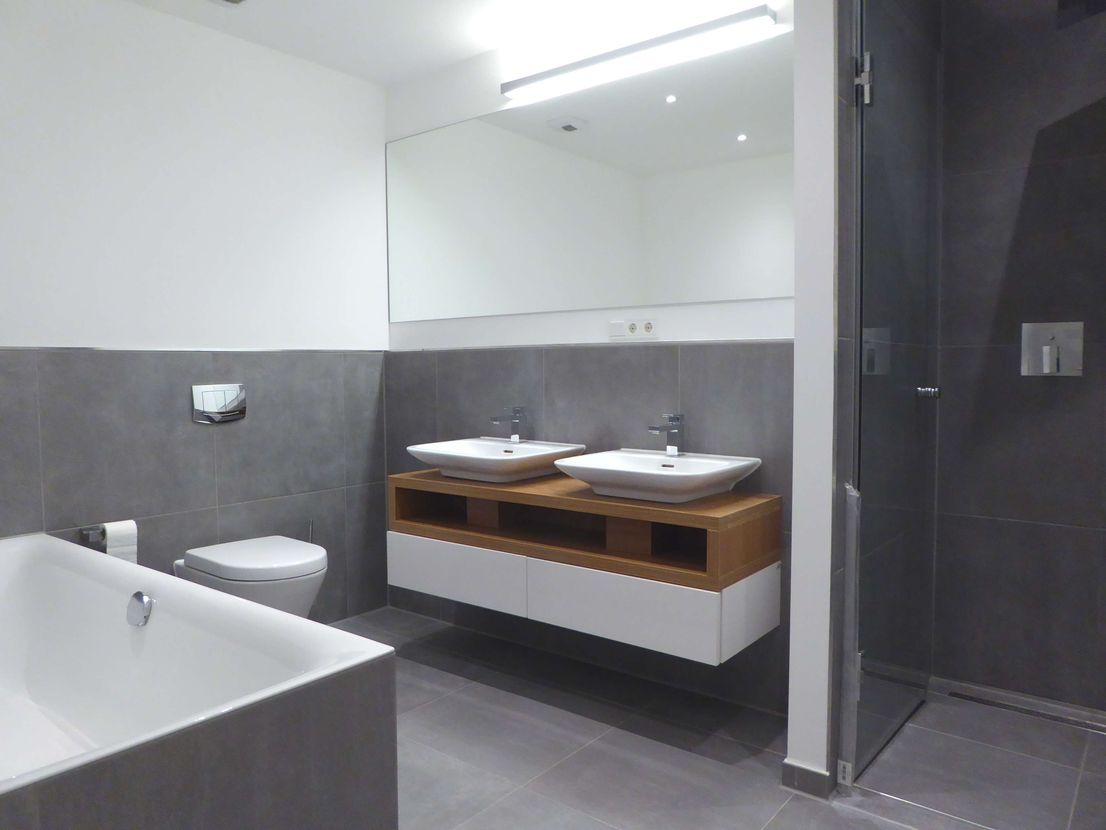 Toplage Westend... image