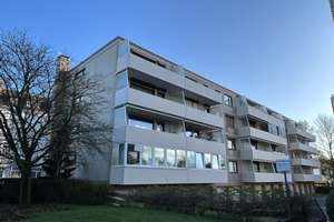 Bremerhaven//Geräumige 3-Zimmer Wohnung mit Balkon