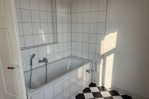 Helle 2-Zimmer Wohnung WG geeignet  – Kahlaische Straße 42, 7745 Jena-Süd, Jena – Vorschaubild 6