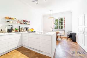 Altbaujuwel in Bestlage – 3,5 Zimmer mit Südwestbalkon am Prinzregentenplatz – Die vollständige Adresse der Immobilie erhältst du vom Anbieter., 81675 Steinhausen, München – Vorschaubild 3
