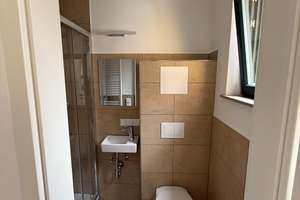 Erstbezug nach Sanierung mit EBK: Geschmackvolle 1,5-Zimmer-Hochparterre-Wohnung in Stuttgart – Rotenbergstraße 38, 70190 Ostheim, Stuttgart – Vorschaubild 7