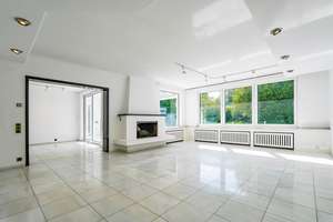 Bungalow im Dichterviertel mit uneinsehbarem Garten und Swimmingpool im Haus – Die vollständige Adresse der Immobilie erhältst du vom Anbieter., 40474 Stockum, Düsseldorf – Vorschaubild 8