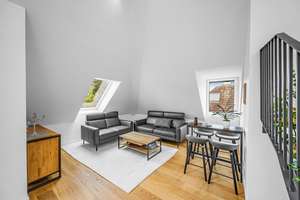Neuwertig und sofort bezugsfrei | 3,5-Zi-Whg. mit zusätzlichem Arbeitszimmer, Galerie, Sauna und TG – Die vollständige Adresse der Immobilie erhältst du vom Anbieter., 81247 Obermenzing, München – Vorschaubild 9