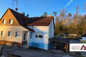 DHH auf großzügigem Anwesen mit Hundepension/- schule – Ideal für Selbstnutzer & Investoren