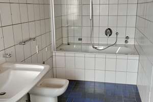 Großzügige 4-Zimmer-Wohnung in zentraler Lage von Köln-Deutz – Die vollständige Adresse der Immobilie erhältst du vom Anbieter., 50679 Deutz, Köln – Vorschaubild 4