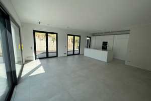 WOHLFÜHLEN IN BIELEFELD - BUNGALOW IM BAUHAUSSTIL MIT LUXUS-AUSSTATTUNG UND VIEL GLAS. – Bielefeld – Vorschaubild 10