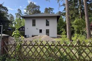 Modernes Zweifamilienhaus in ruhiger Wohnlage ***große Terrasse***EBK***Kfz*** – Die vollständige Adresse der Immobilie erhältst du vom Anbieter., 15745 Wildau – Vorschaubild 1